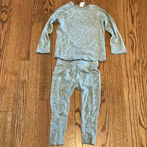 H&M 3T Kids Pajamas. Small stains on front and wear near buttons on back